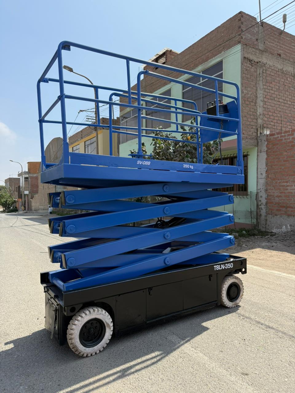 Elevador de Plataforma Aichi SJ08B - Miniatura 4